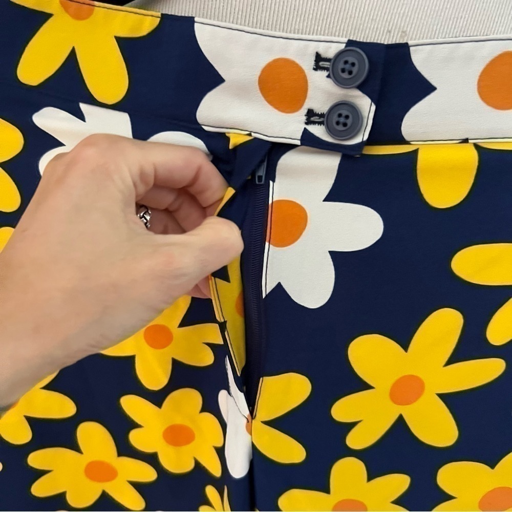Modcloth: Navy, Yellow, Orange and White Daisy Classic Calls Back Wide-Leg Pants - Picture 6 of 13
